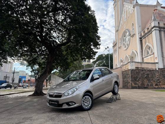 FIAT GRAND SIENA 1.4 MPI ATTRACTIVE 8V FLEX 4P MANUAL